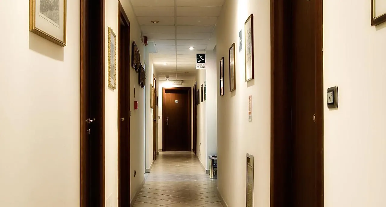 Hotel Marconi Pietraperzia 3*,  Ιταλία